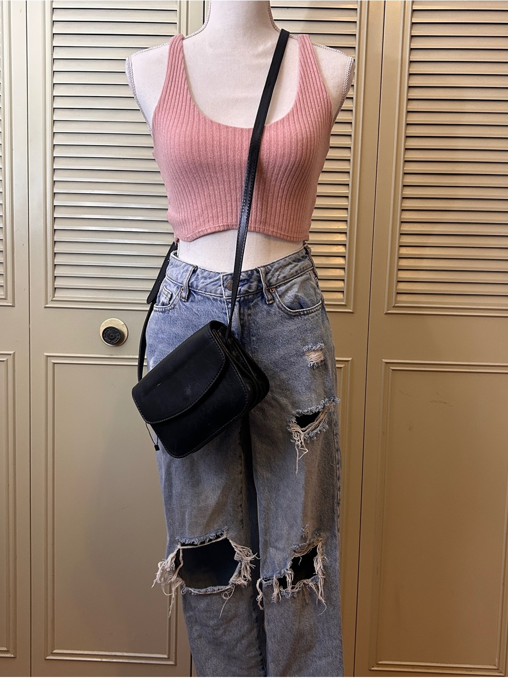 Pink Ribbed Knit Sleeveless Scoop Neck Crop Top